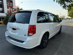 Dodge Caravan